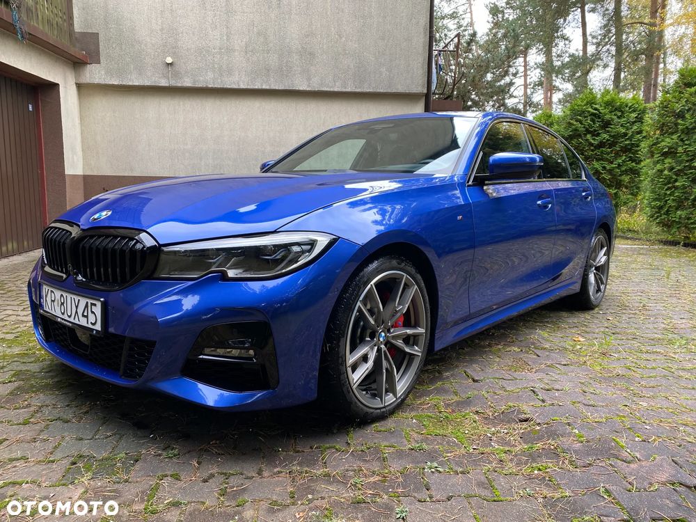 BMW Seria 3 330i xDrive M Sport - 1