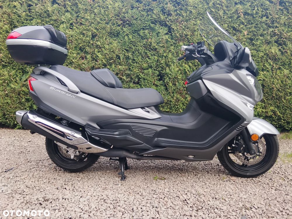 Suzuki Burgman - 1