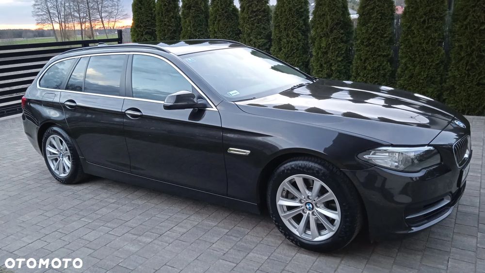 BMW Seria 5 520d xDrive - 1