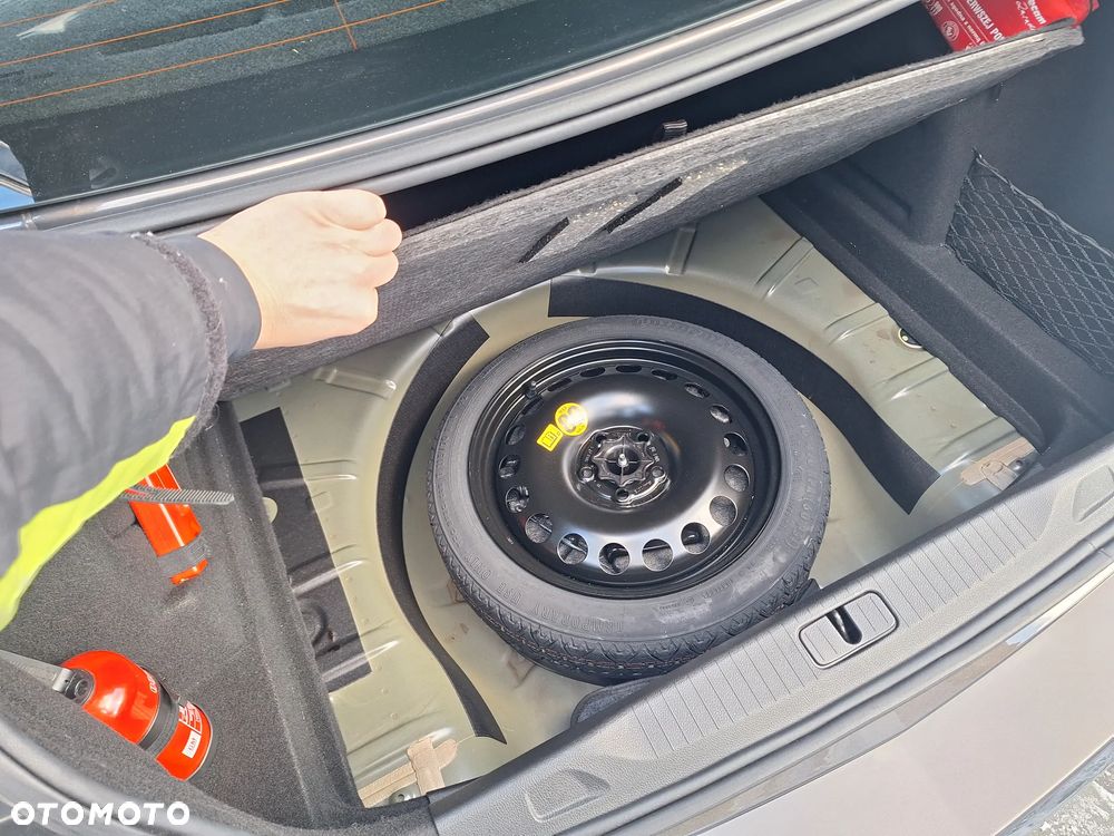 Opel Astra 1.6 Active EU6 - 35