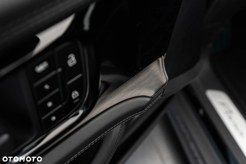 Porsche Panamera 4S E-Hybrid - 29