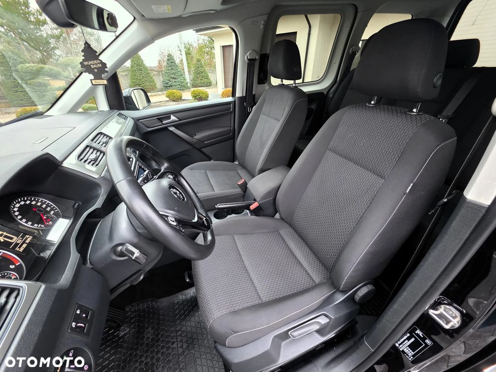 Volkswagen Caddy 2.0 TDI Edition 35 DSG - 33