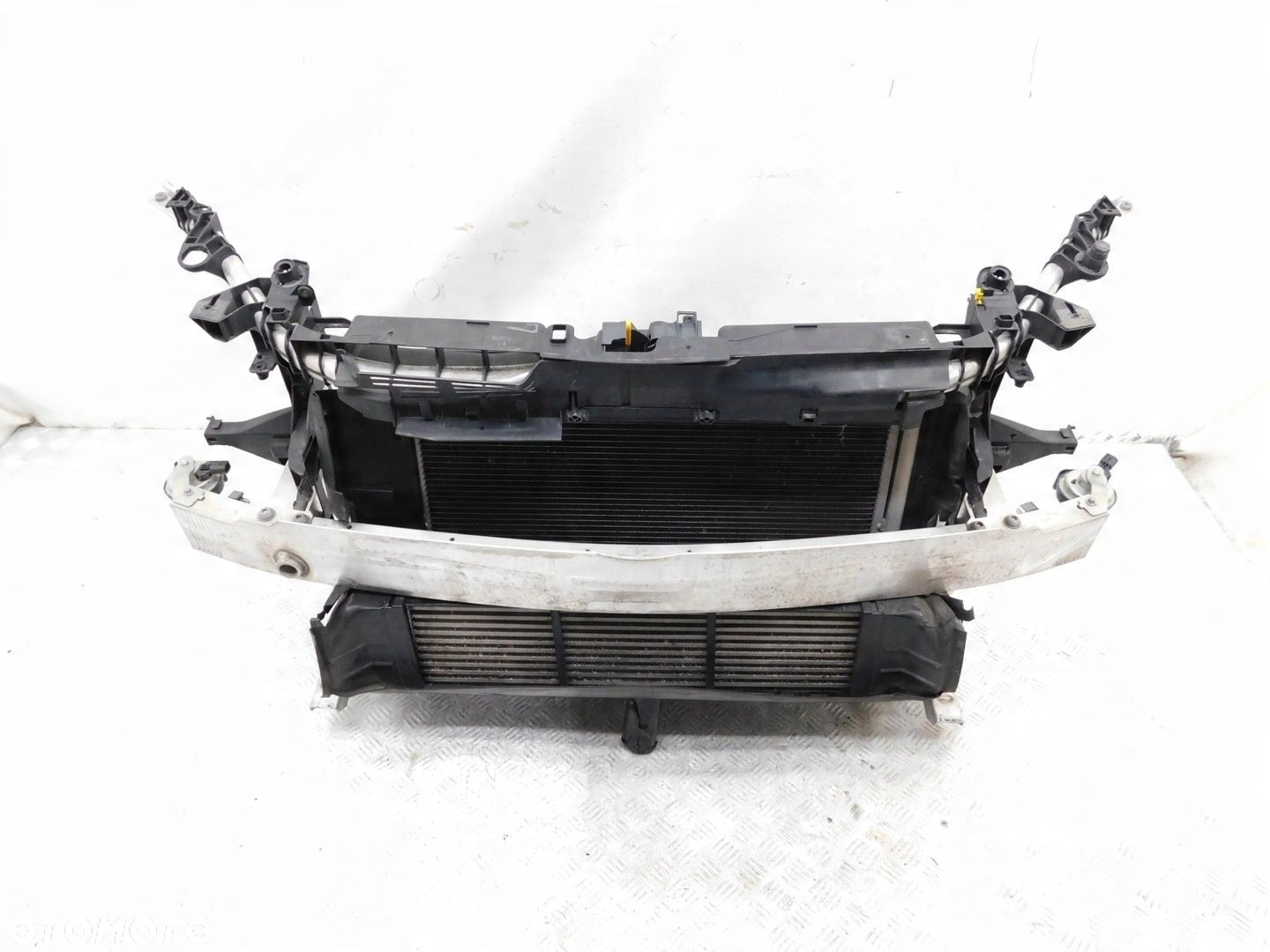 PAS PRZEDNI / WZMOCNIENIE / CHŁODNICE komplet MERCEDES CLA W117 C117 X117 - 1