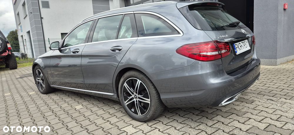 Mercedes-Benz Klasa C 200 d 9G-TRONIC Avantgarde - 6