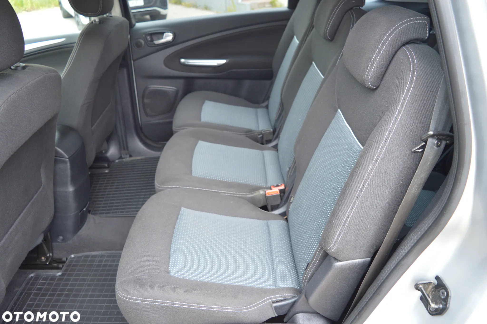 Ford S-Max 2.0 TDCi Titanium - 13