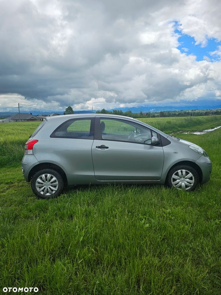 Toyota Yaris 1.0 Terra - 5