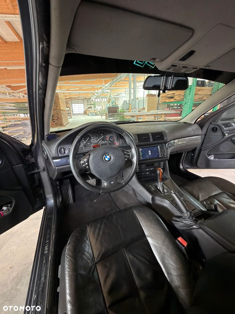 BMW Seria 5 - 10