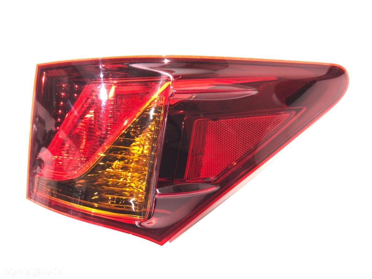 LAMPA PRAWY TYŁ - 695.00 PLN - LEXUS GS (_L1_) 2011 - 2022 300h (AWL10_) 133 kW [181 KM] Hybryda - 1