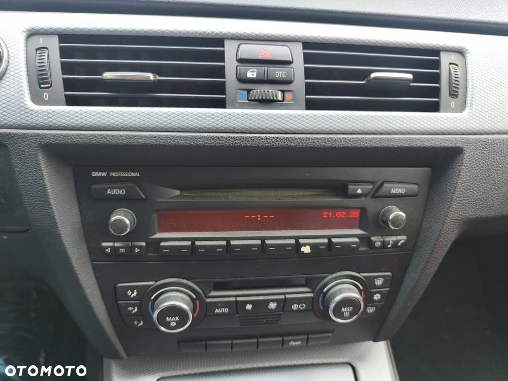 BMW Seria 3 320d - 8