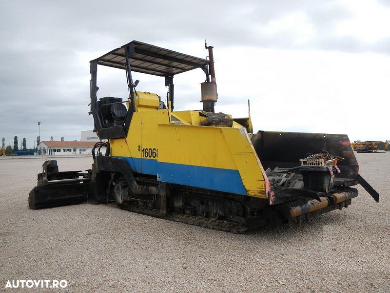 ABG Titan 423 Repartizor asfalt - 2