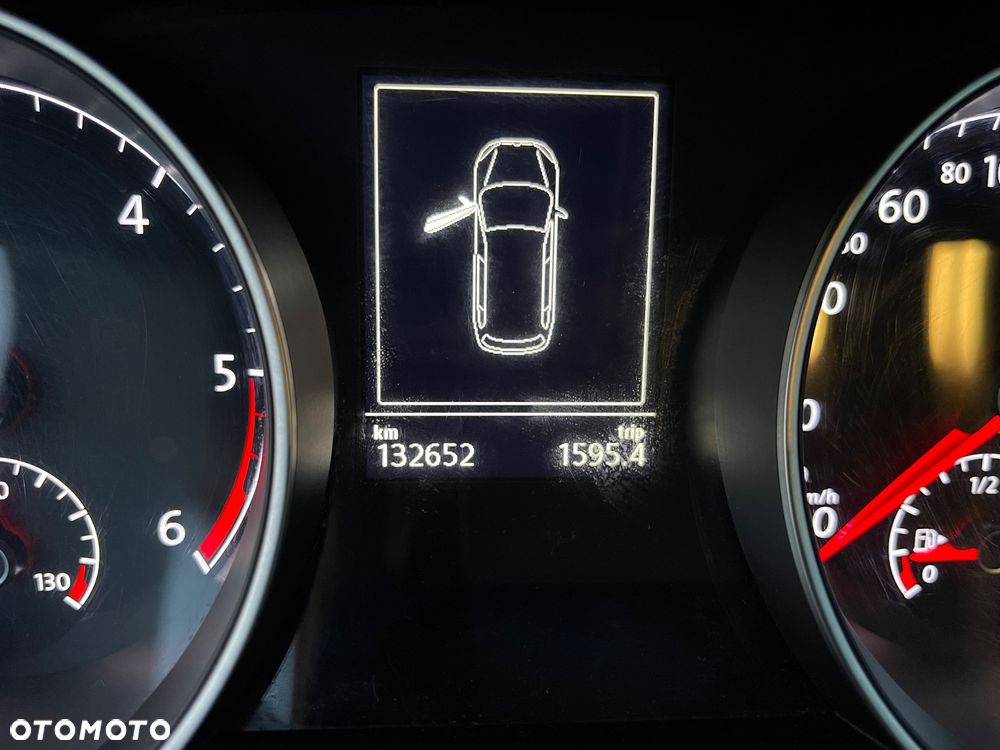 Volkswagen Golf 1.6 TDI BMT Highline DSG - 14