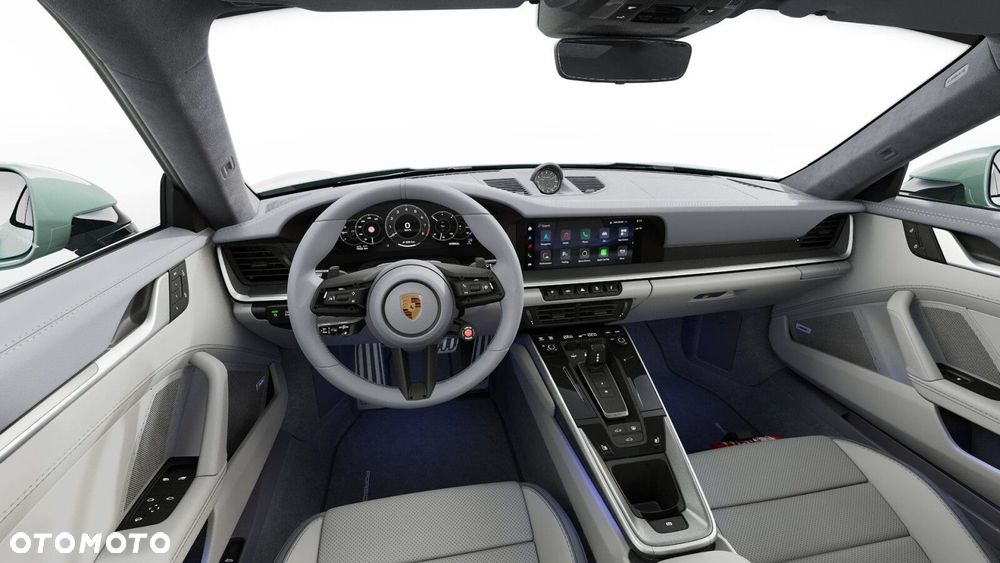 Porsche 911 Carrera - 7