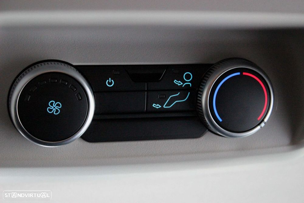 Ford Transit Custom 320 L2 2.0 EcoBlue Trend - 29