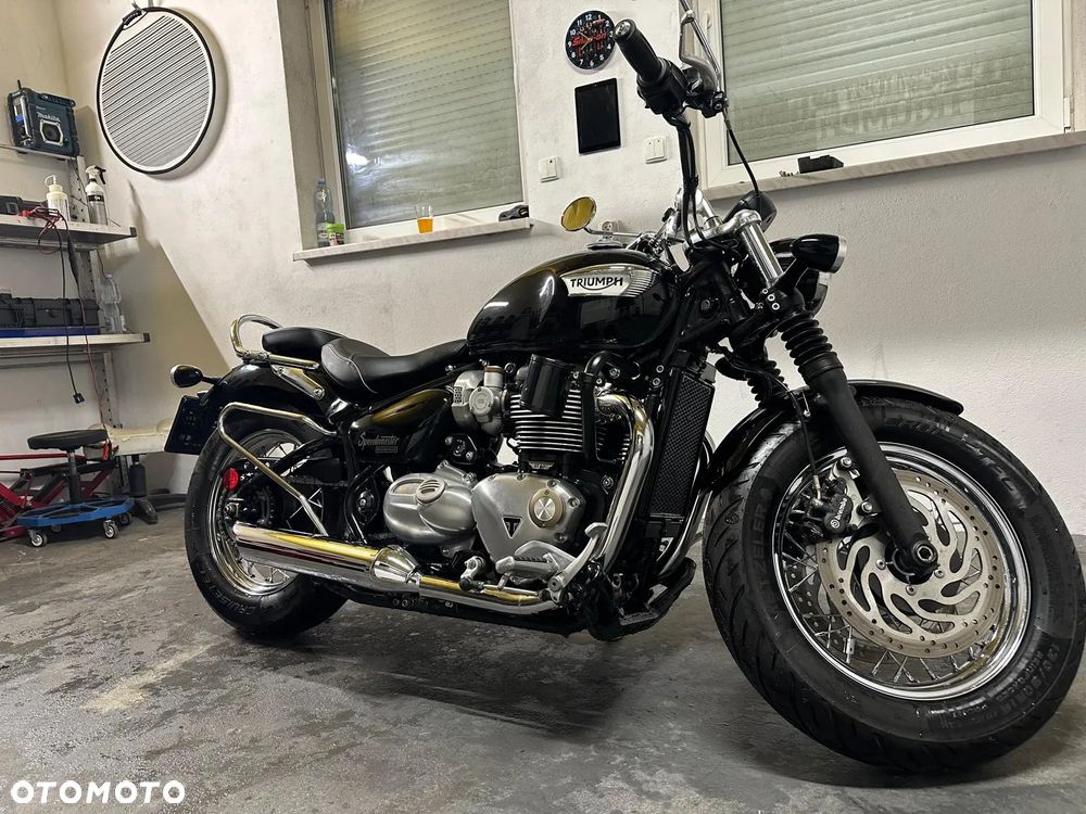 Triumph Speedmaster - 12