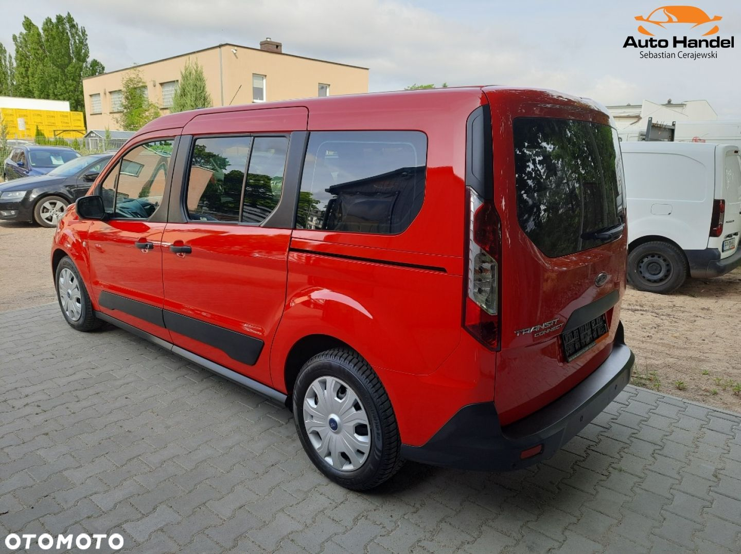 Ford Transit Connect - 11
