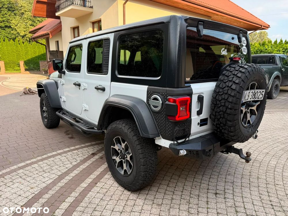 Jeep Wrangler - 6