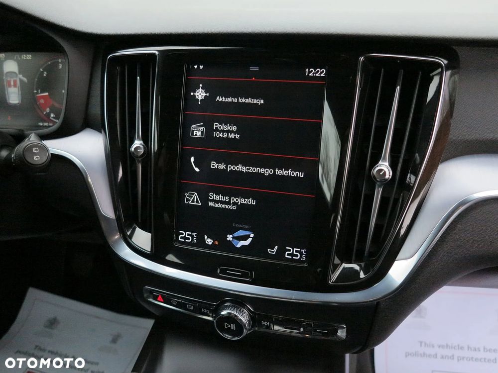 Volvo V60 D3 Momentum - 26