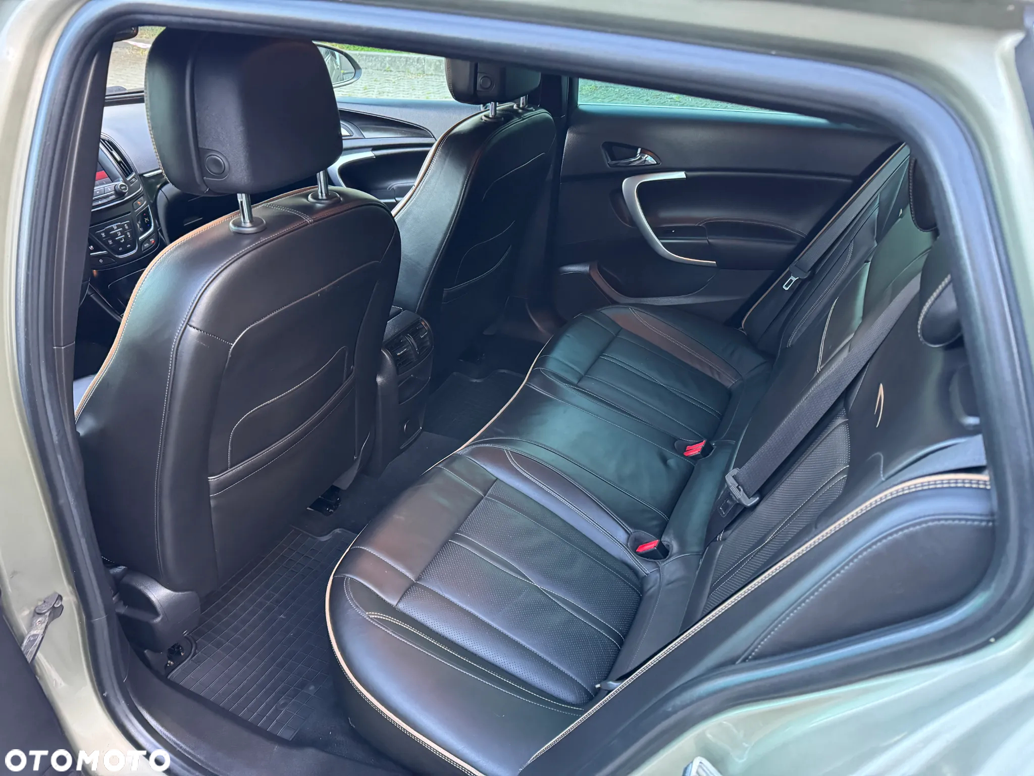 Opel Insignia 2.0 CDTI Cosmo 4x4 S&S - 14