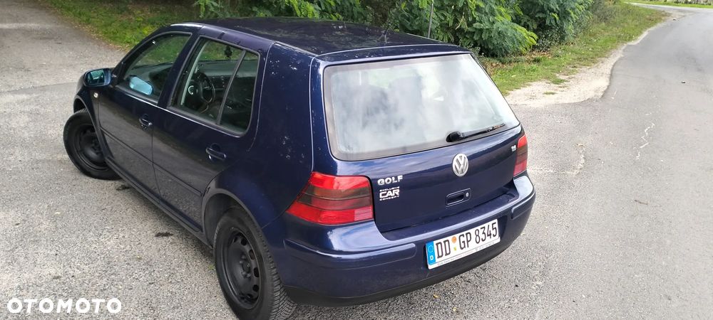 Volkswagen Golf 1.6 - 20