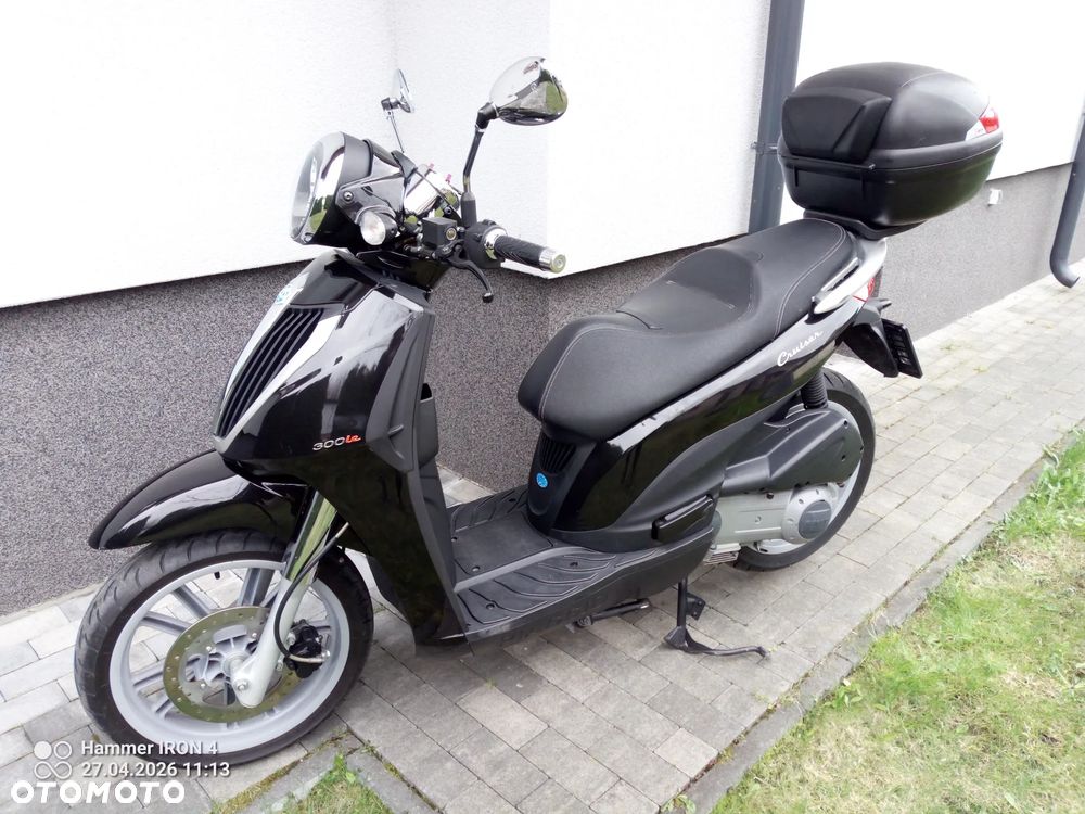 Piaggio Carnaby - 1