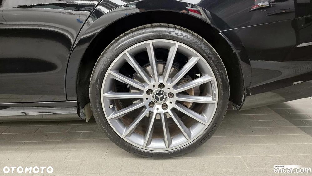 Mercedes-Benz Klasa E 300 9G-TRONIC AMG Line - 22