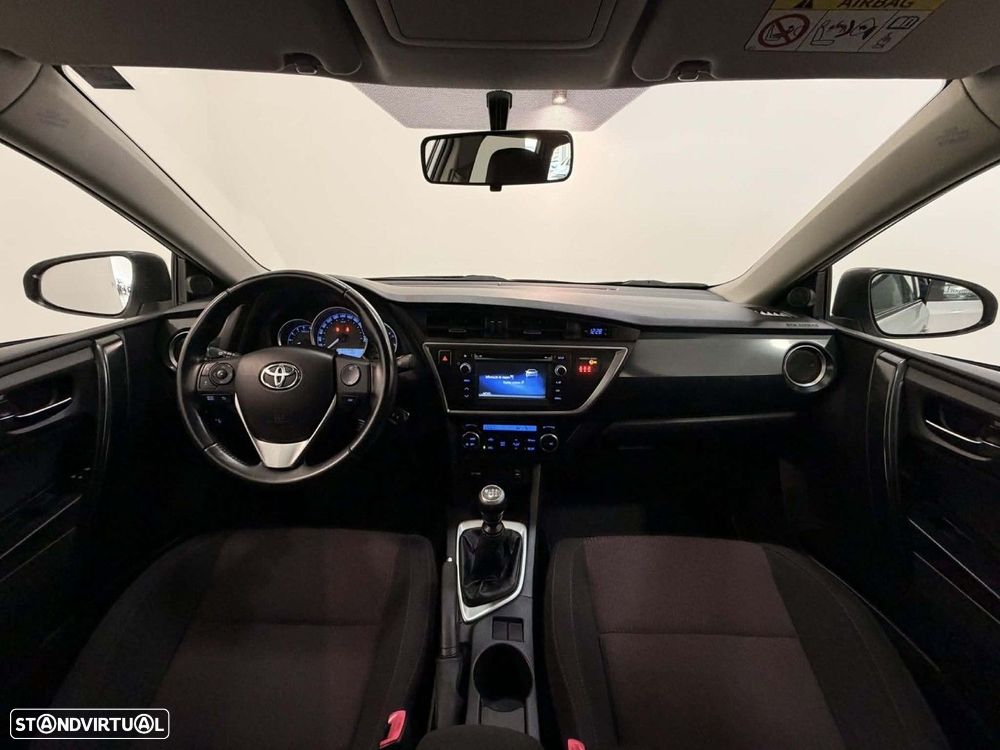 Toyota Auris Touring Sports 1.4 D-4D Comfort - 10