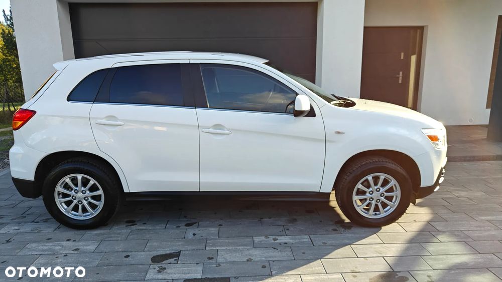 Mitsubishi ASX 1.6 2WD 35 Jahre - 6