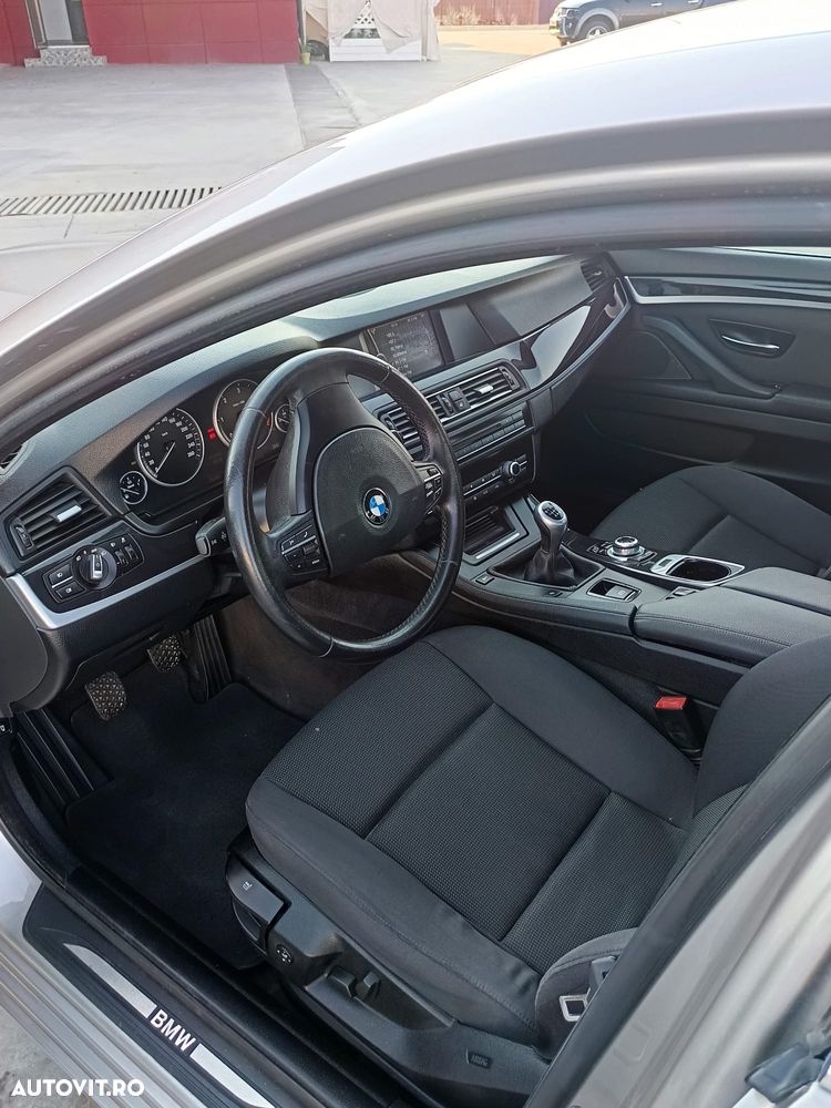 BMW Seria 5 520d - 6