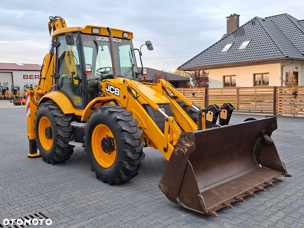 JCB JCB 4CX / Koparko Ładowarka / - 4