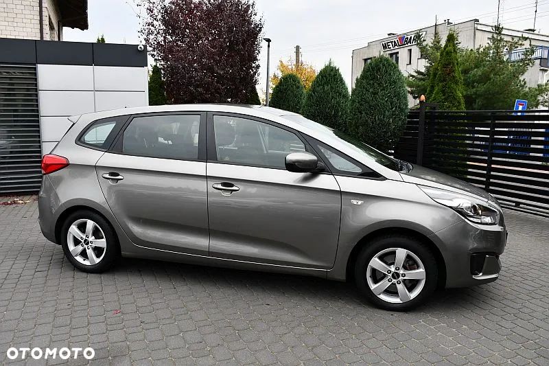 Kia Carens 1.6 GDI S 7os - 28