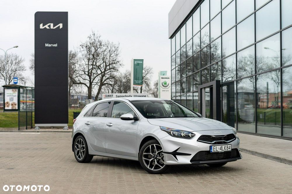 Kia Ceed - 4