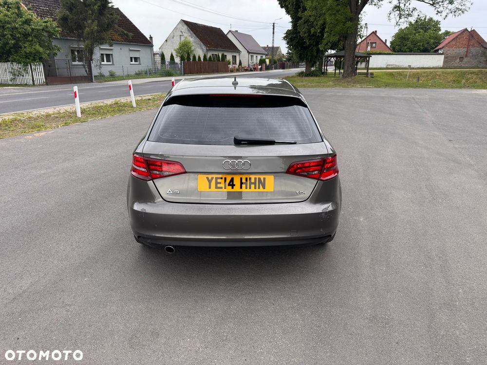 Audi A3 Sportback 1.6 TDI clean diesel Ambiente - 6