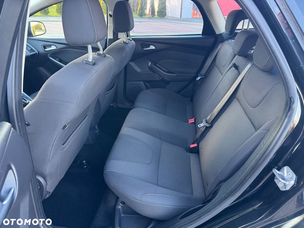 Ford Focus - 12