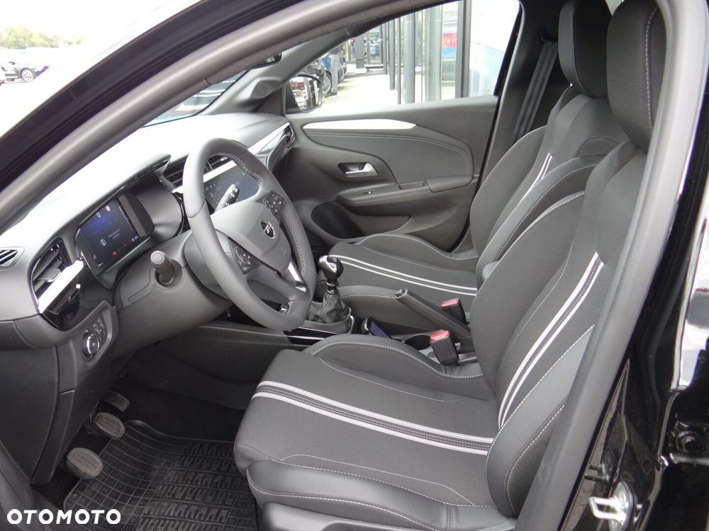 Opel Corsa 1.2 GS S&S - 15
