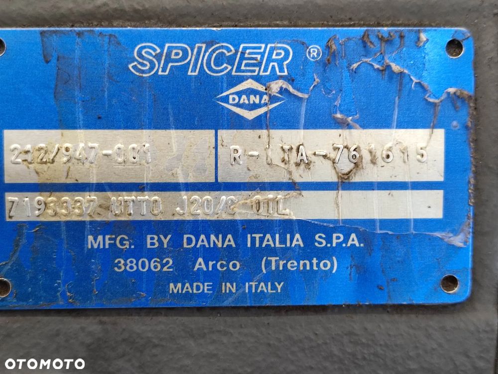 Atak Massey Ferguson 9407 (11x34)(R-ITA-761615) - 10