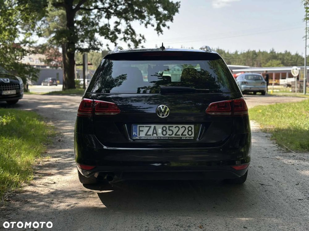 Volkswagen Golf - 16