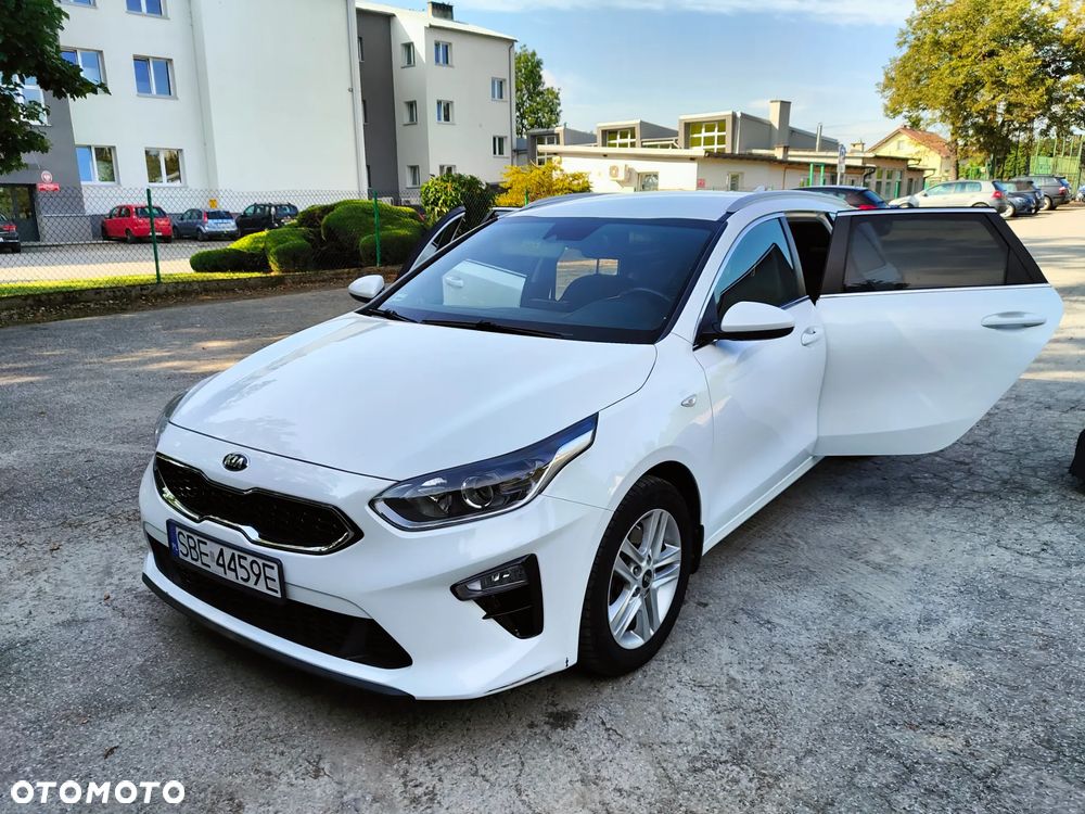 Kia Ceed 1.4 T-GDI M DCT - 11