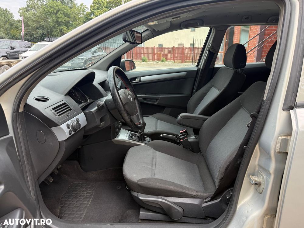 Opel Astra 1.7 CDTI - 10