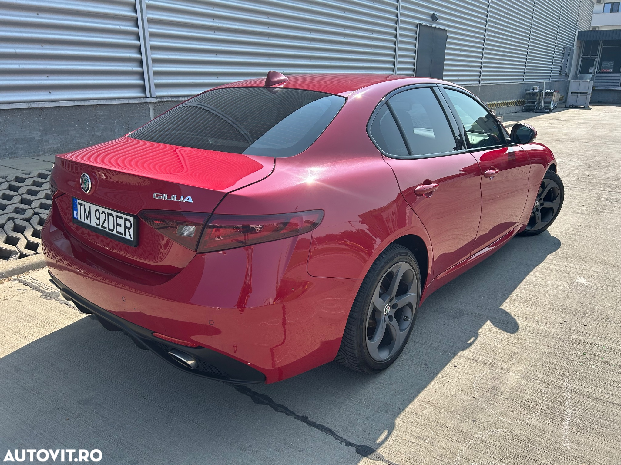 Alfa Romeo Giulia 2.0 Turbo 16V AT8 Veloce - 6