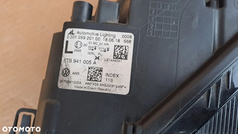 VW TOURAN II -15r LEWA LAMPA PRZÓD 5TB941005A ORYGINAŁ UŻYWANA ŁADNA - 5