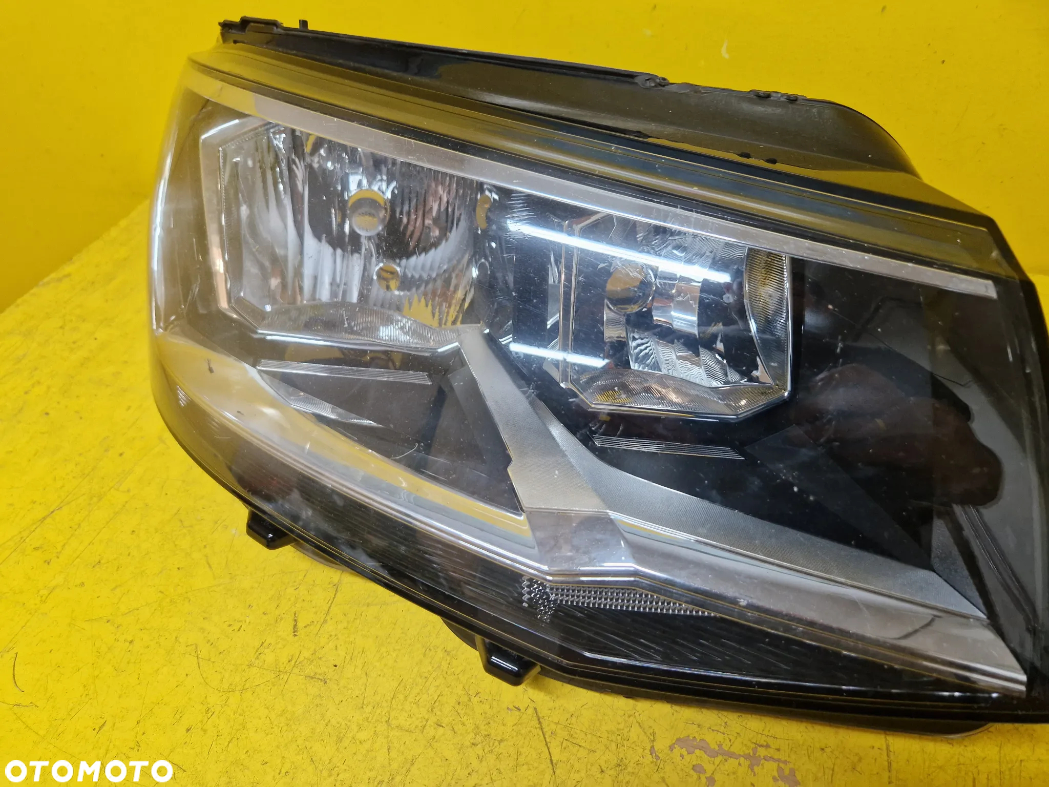 VW T6 LAMPA PRAWA PRZOD 7E1941006 - 3