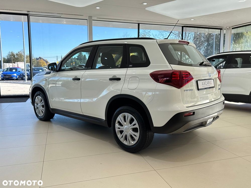 Suzuki Vitara - 3