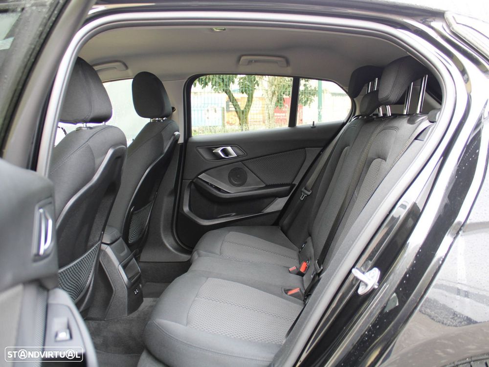 BMW 116 d Pack Essence - 46