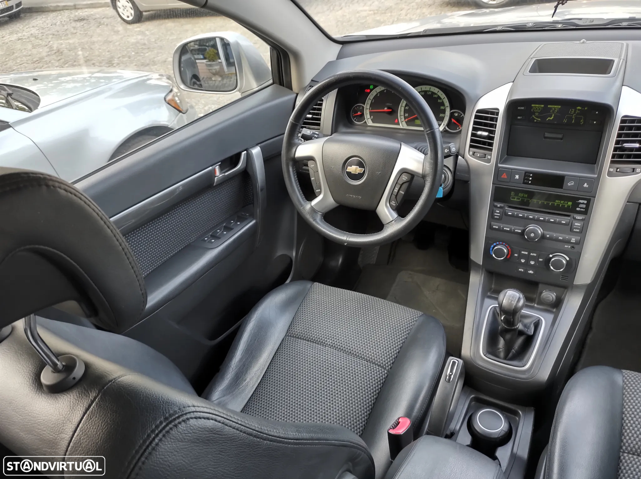 Chevrolet Captiva 2.0 VCDi Seven 7L - 23