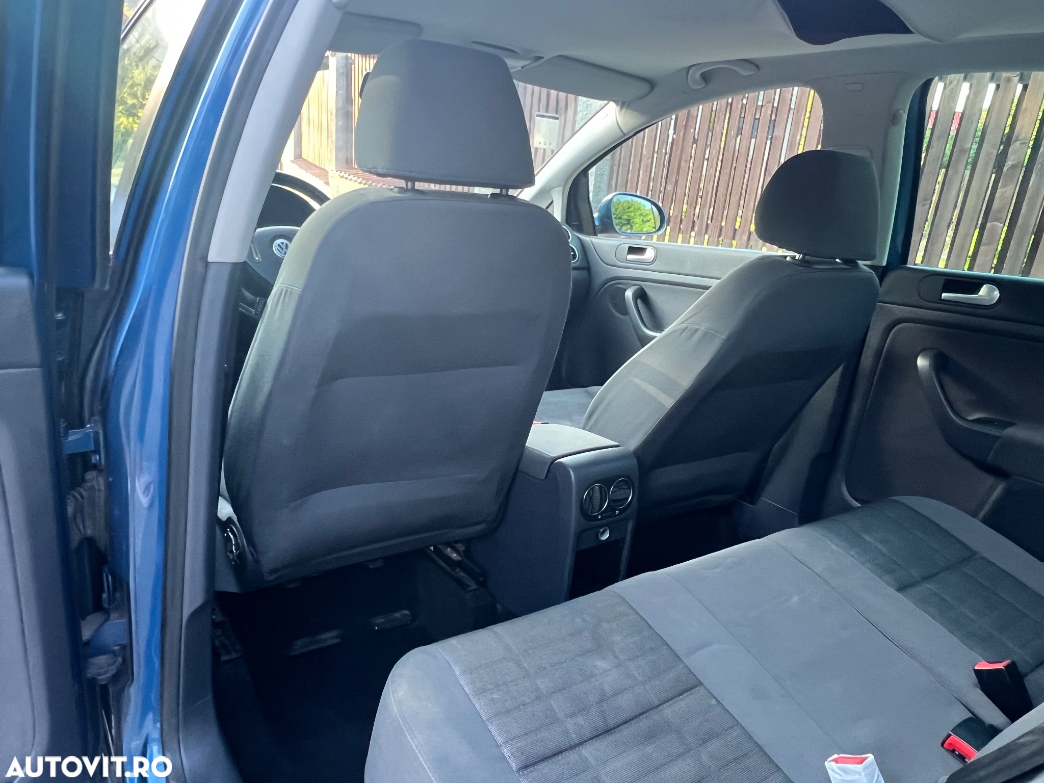 Volkswagen Golf Plus 2.0 TDI DPF Comfortline - 8