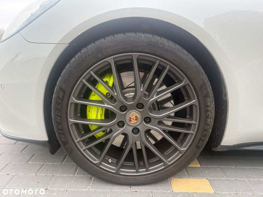 Porsche Panamera 4S GPF Executive - 37