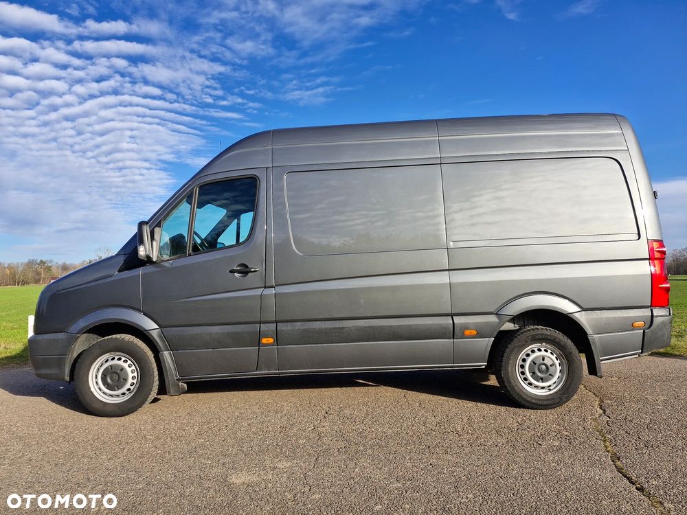 Volkswagen Crafter - 2