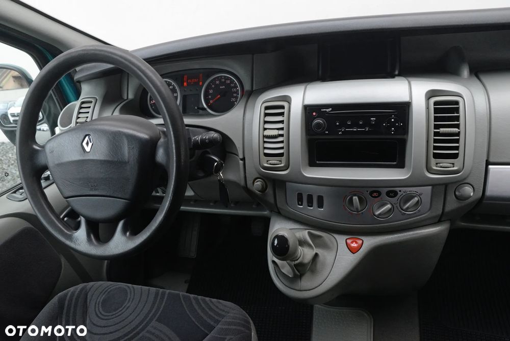 Renault Trafic L1H1 Passenger Lux - 28
