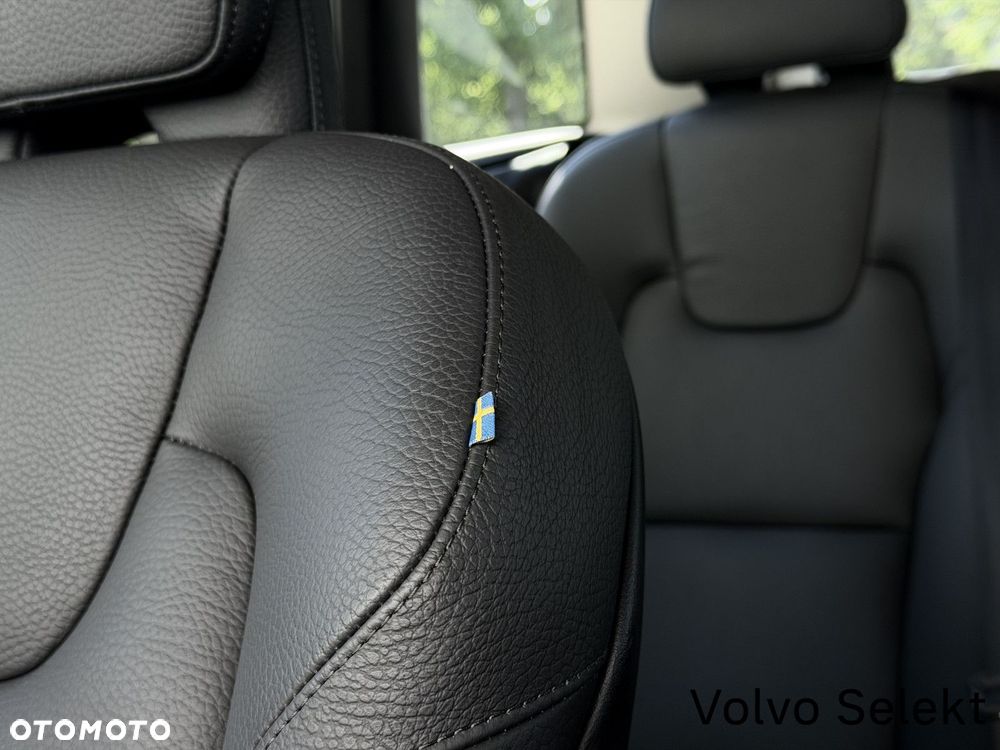 Volvo XC 60 - 35