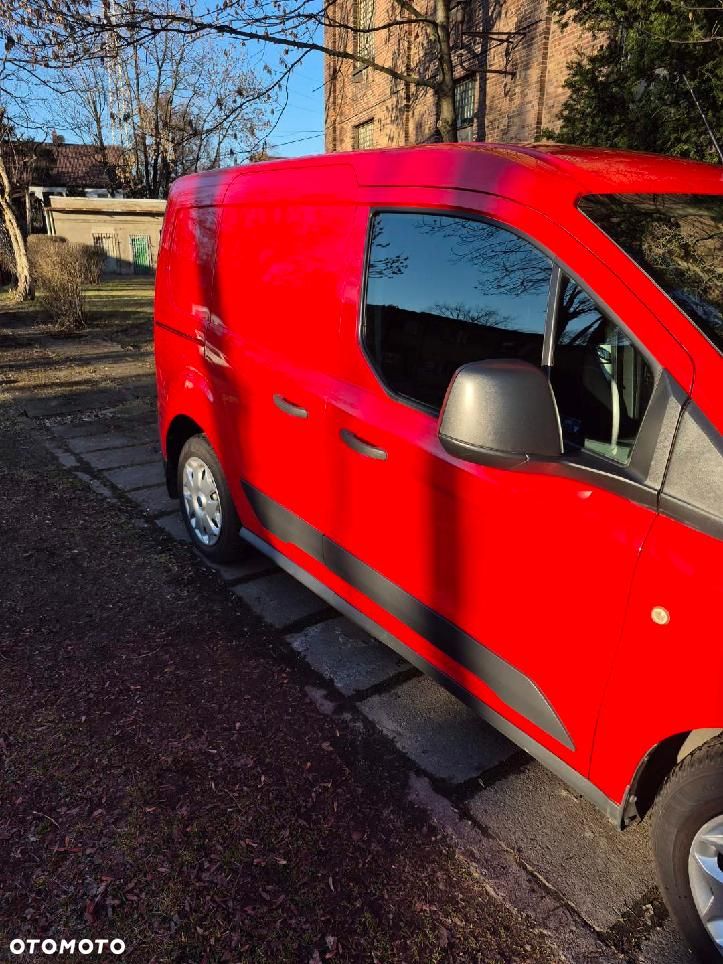 Ford Transit Connect - 8